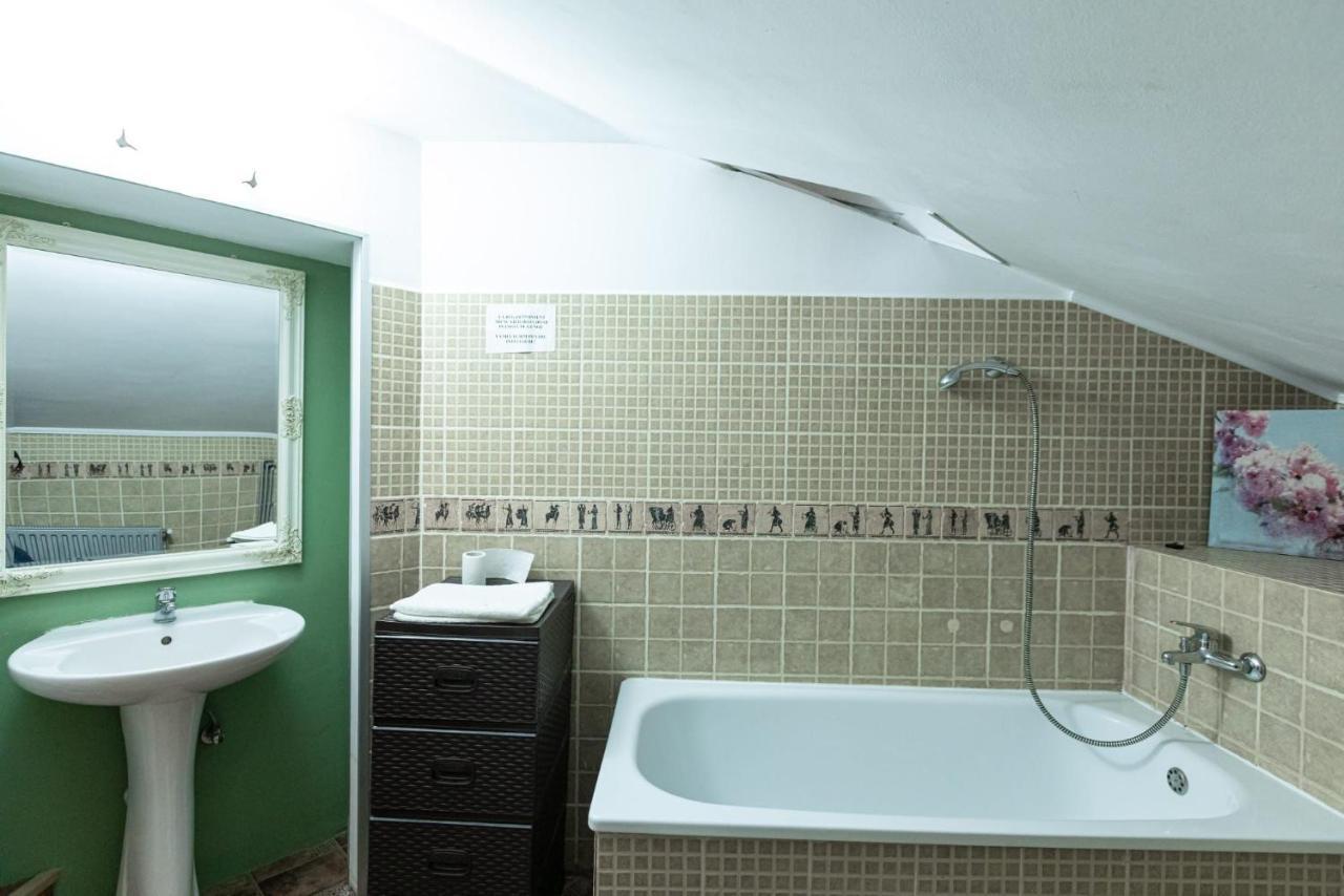 Dream House Brasov Ξενοδοχείο Εξωτερικό φωτογραφία